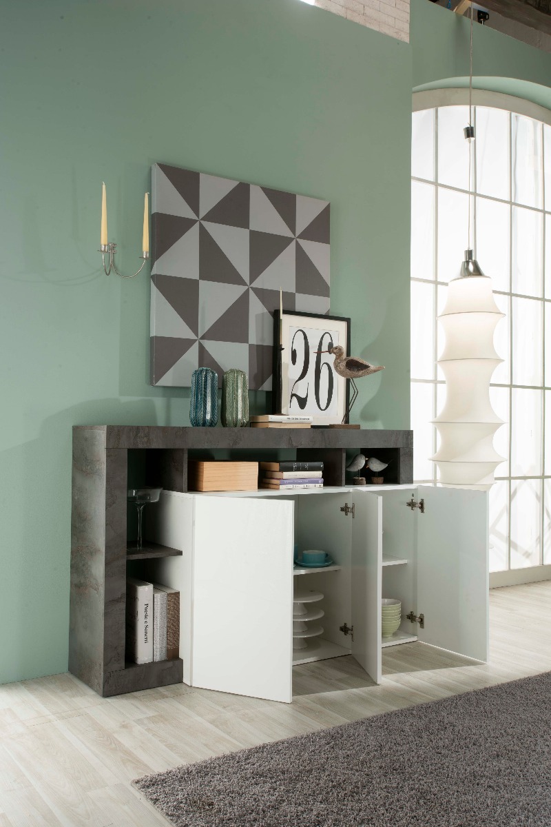 Soggiorno di design composto da parete attrezzata e madia a 3 ante in finitura bianco e ossido