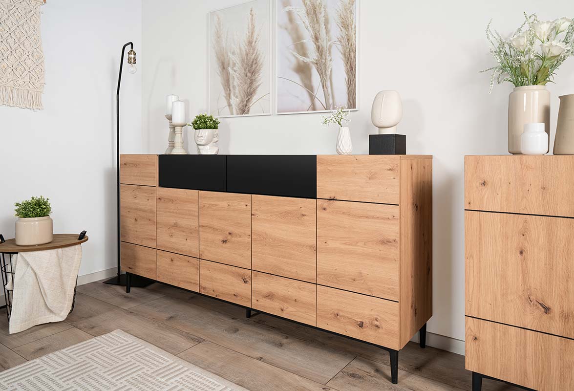 Soggiorno moderno Glesborg con 2 madie in finitura Rovere e Nero carbone