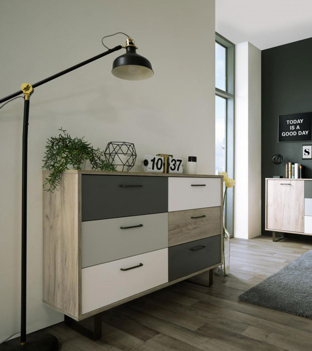 Soggiorno con 2 Madie dallo stile Nordik con gambe in metallo, finitura Quercia, Bianca, Grigio e Antracite