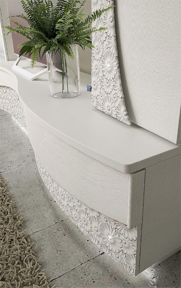 Parete attrezzata contemporanea con serigrafie floreali, Bianco