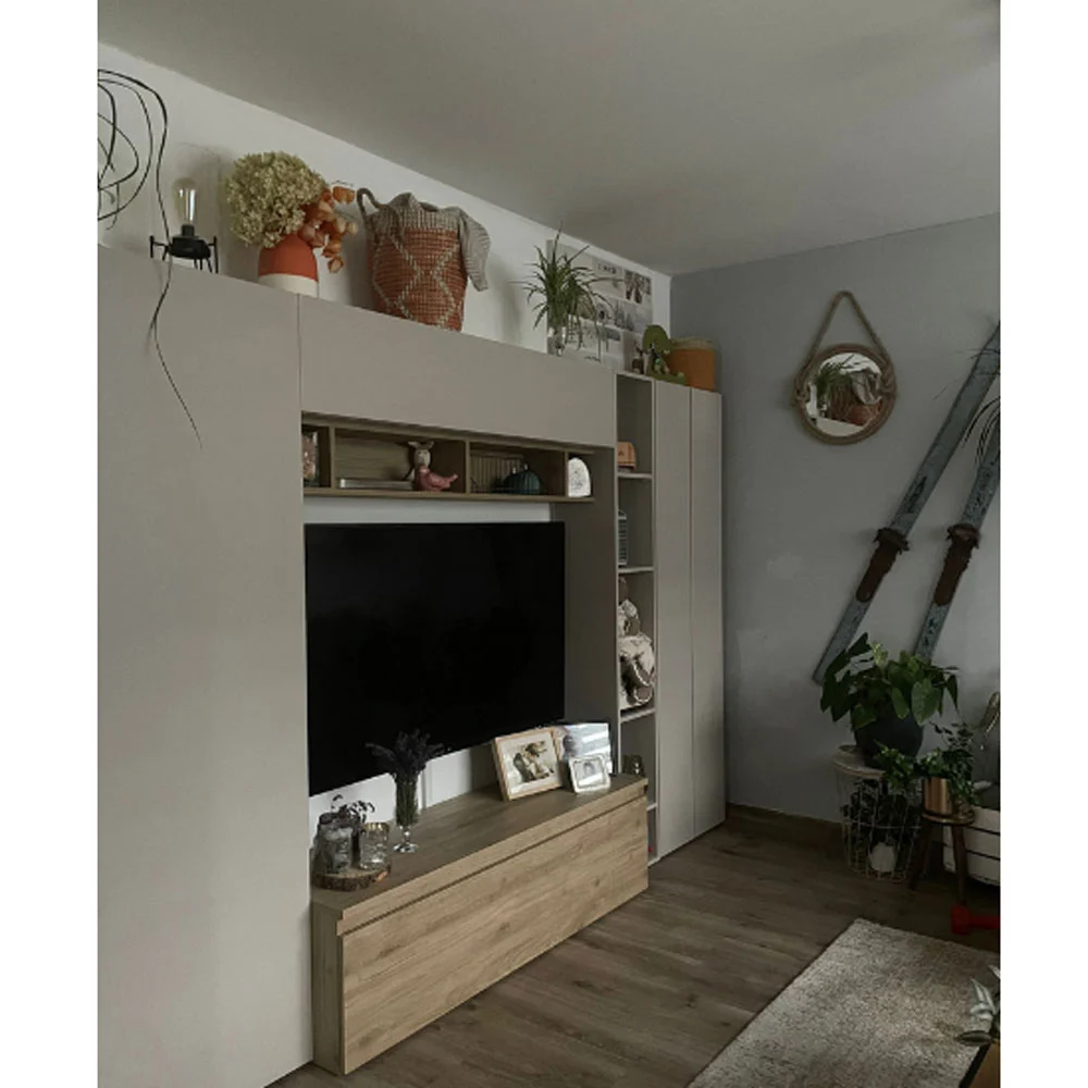 parete attrezzata con colonne