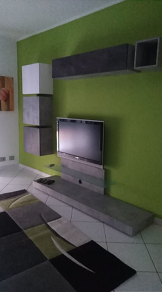 ACQUISTA ANCHE TU Parete attrezzata Bianca Lucida, Beton e Ossido 