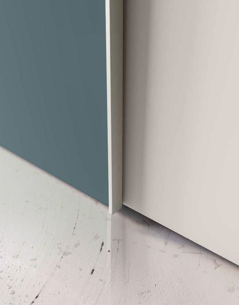 Armadio scorrevole a 3 ante , Noce Moro, Petrolio e Grigio Seta