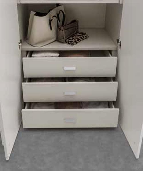 Armadio a 4 ante scorrevoli con struttura e ante Bianche laccate Lucido