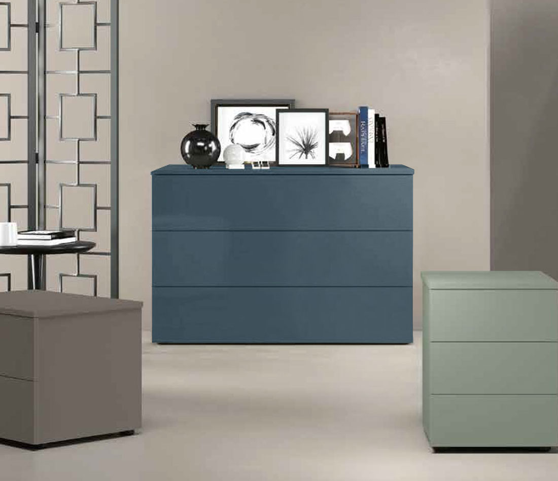 Comò moderno a 3 cassetti in finitura Petrolio