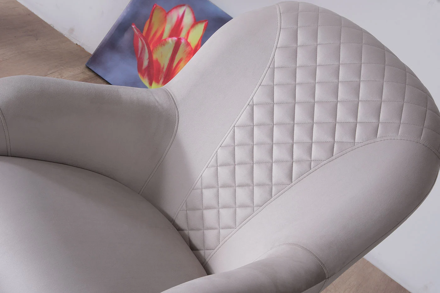 poltrona rosa scontata