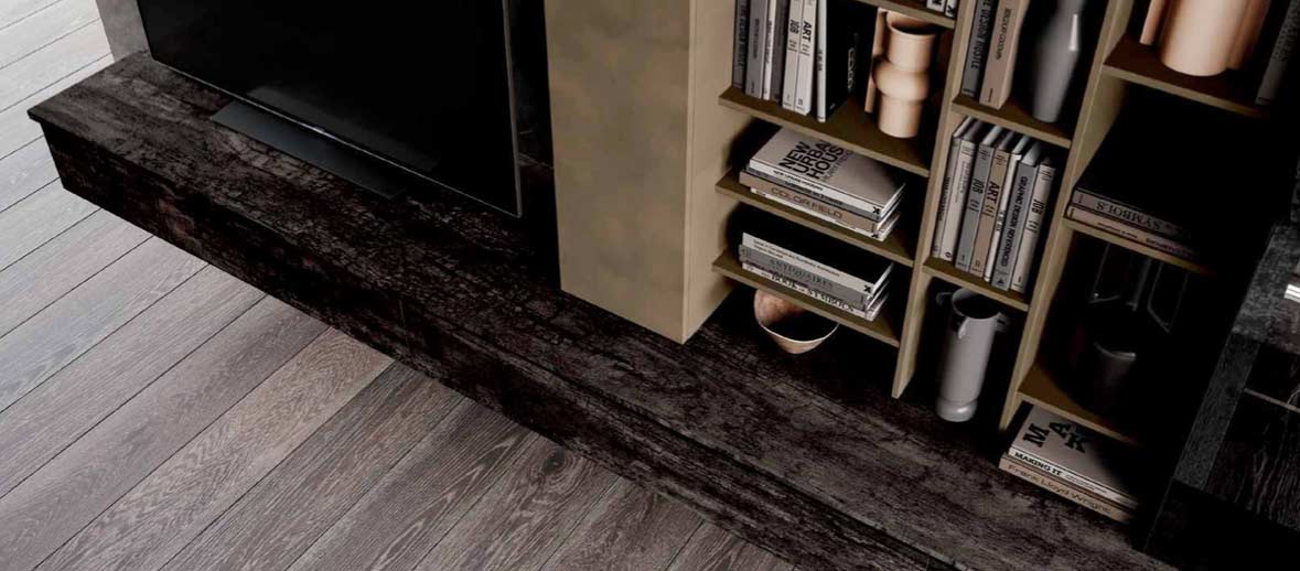 Parete attrezzata di alta qualità in finitura Bianco Opaco, Rovere Chiaro e Vetro fumè