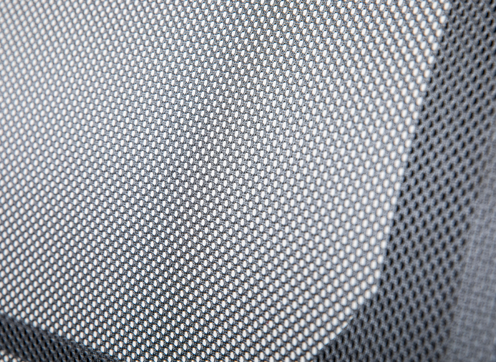 Poltrona da ufficio, nera con seduta imbottita 