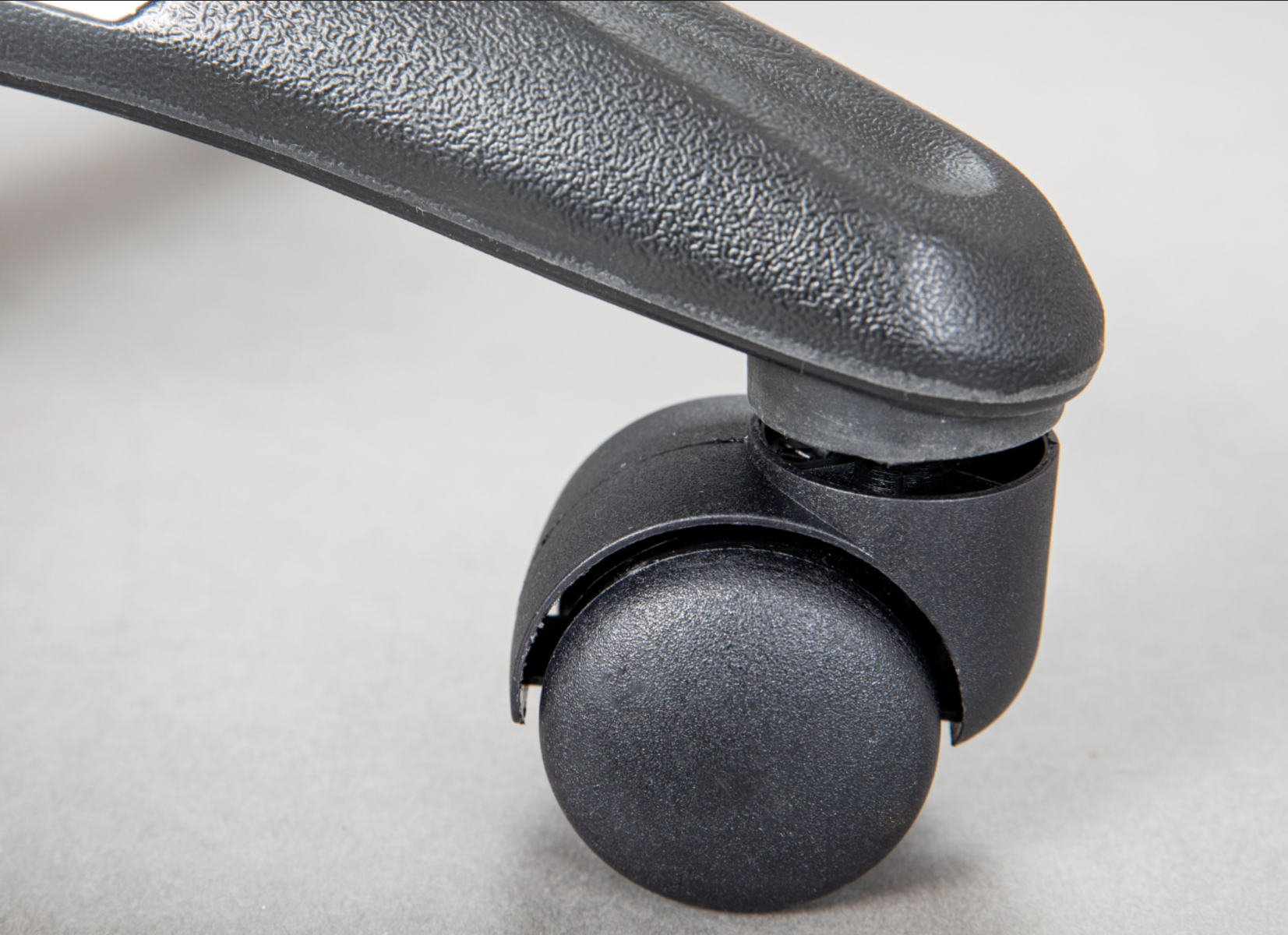 Elegante Poltrona da ufficio, nera, in ecopelle 