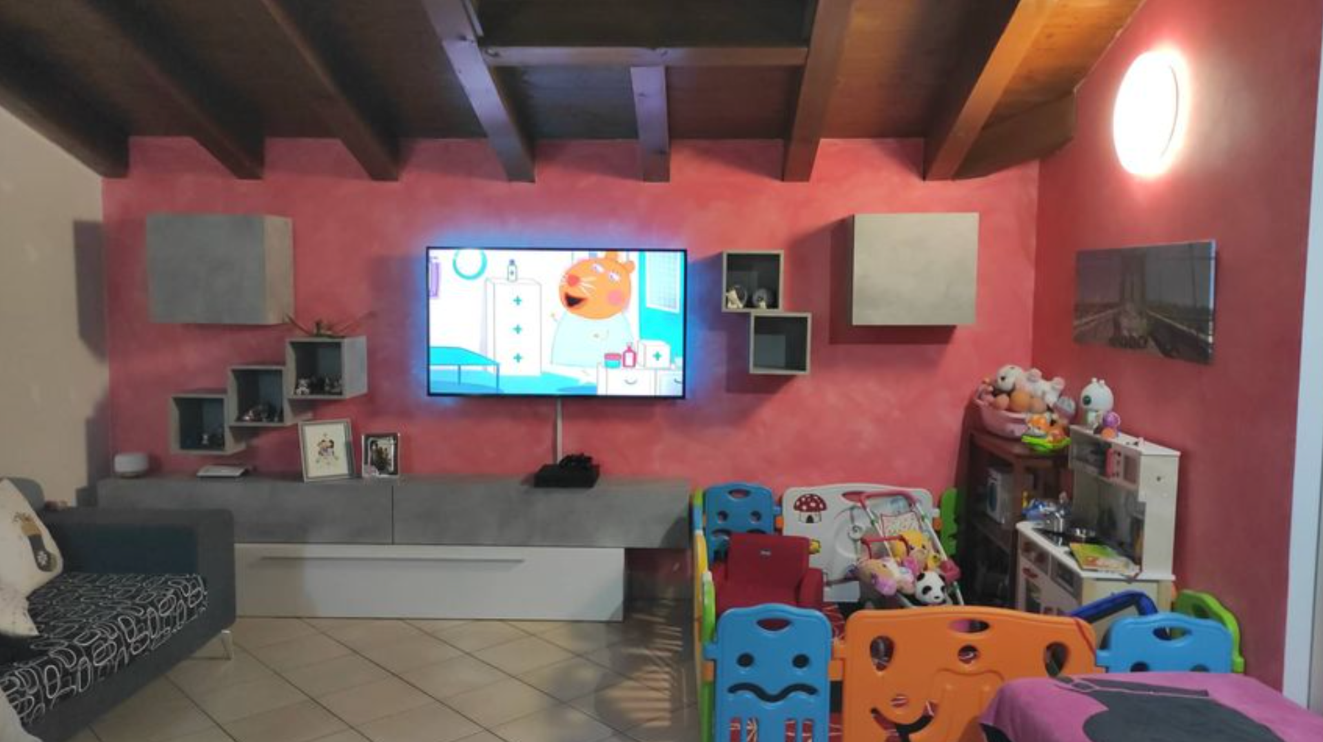 Parete attrezzata bicolore, design moderno Bianco Lucido e Beton