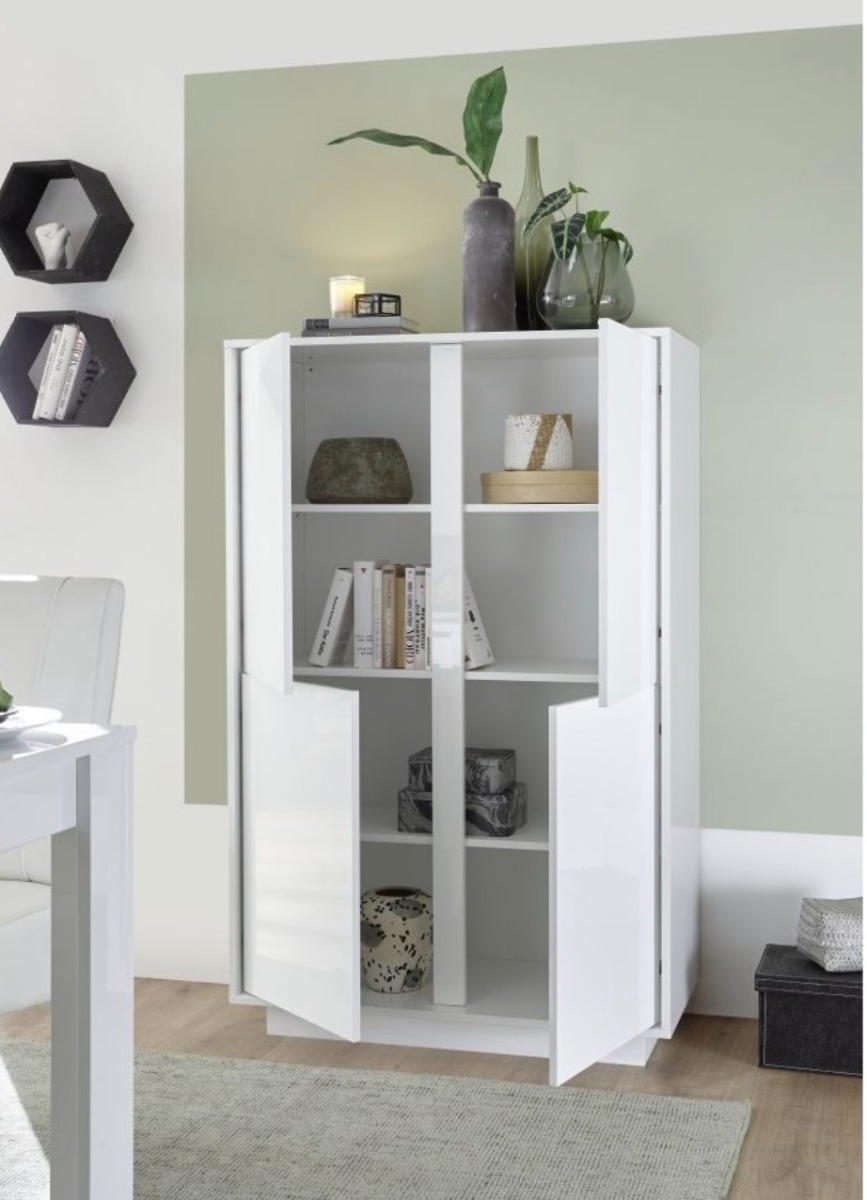 Madia moderna alta  con 4 ante in finitura bianco lucido