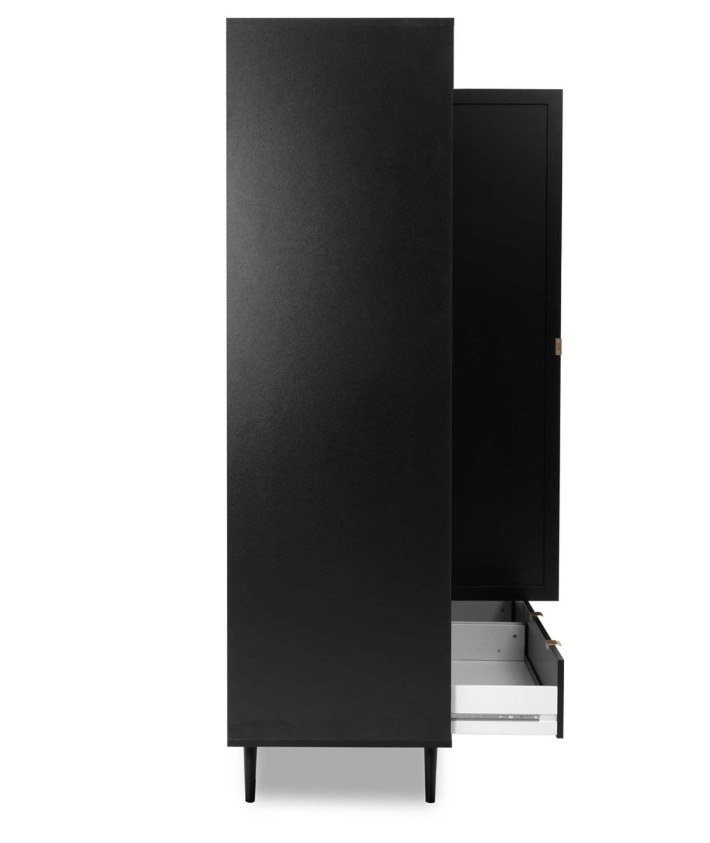 Armadio nero a 3 ante battenti e 2 cassetti, dettagli finitura Oro