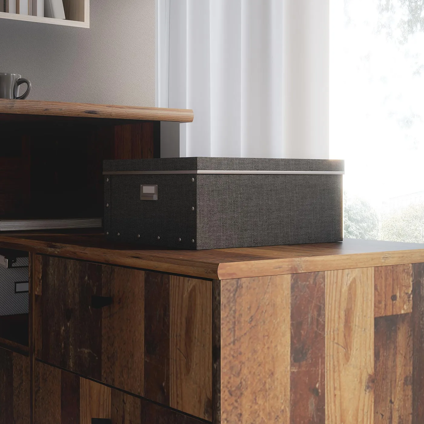 scrivania conveniente