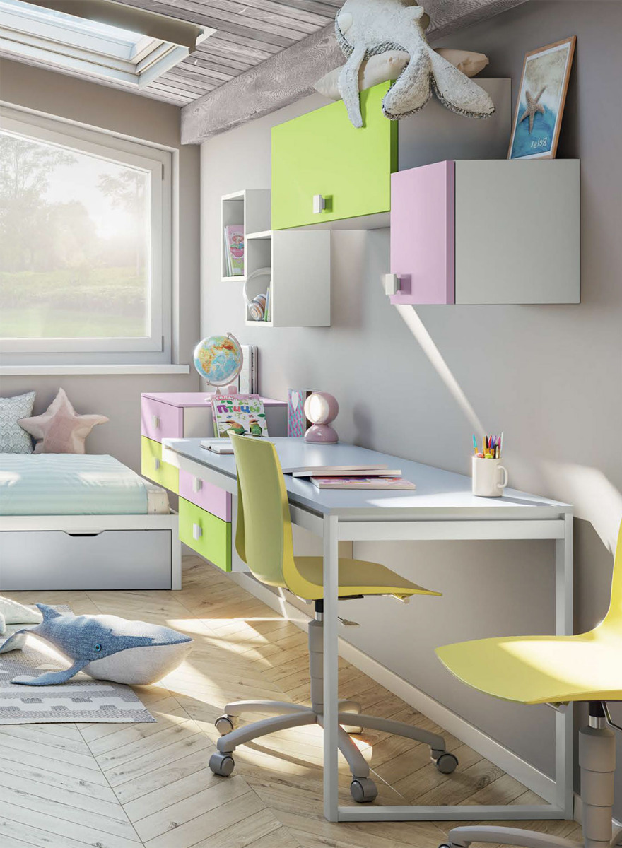 scrivania con cassetti colorata