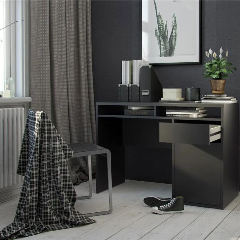 scrivania nero opaco
