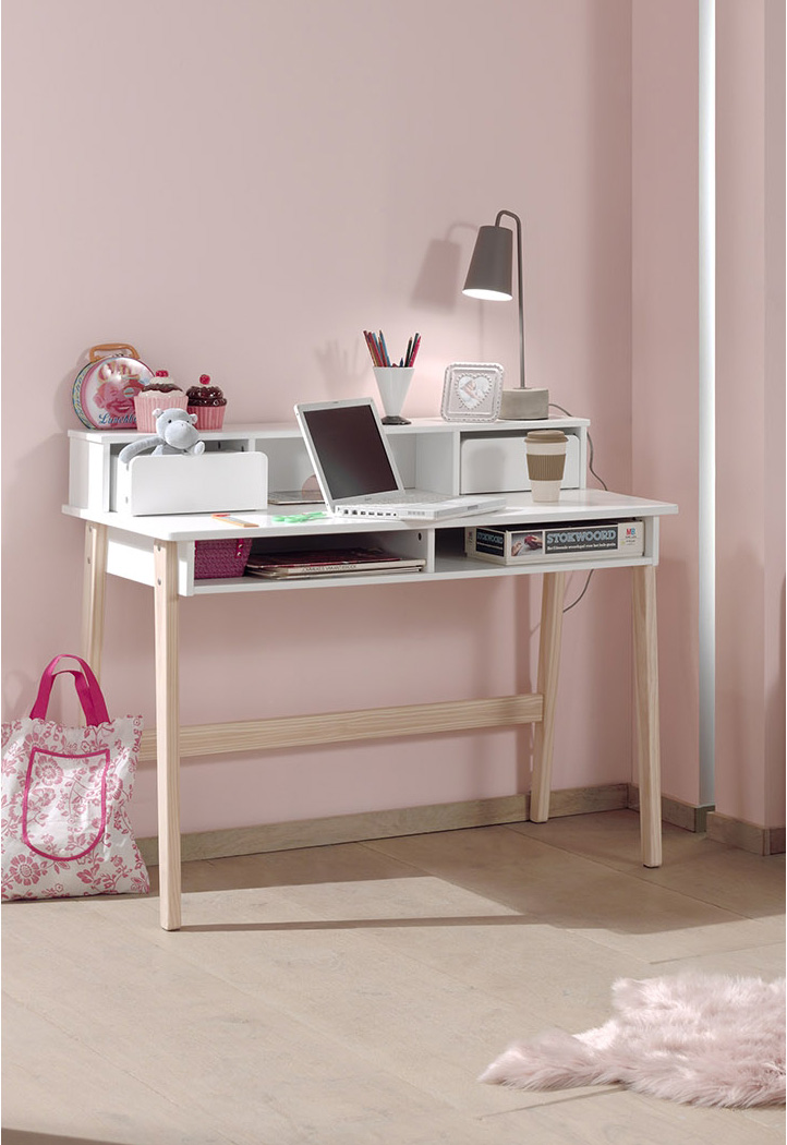 Scrivania in stile nordico con cassetti bianca laccata con gambe in pino massello