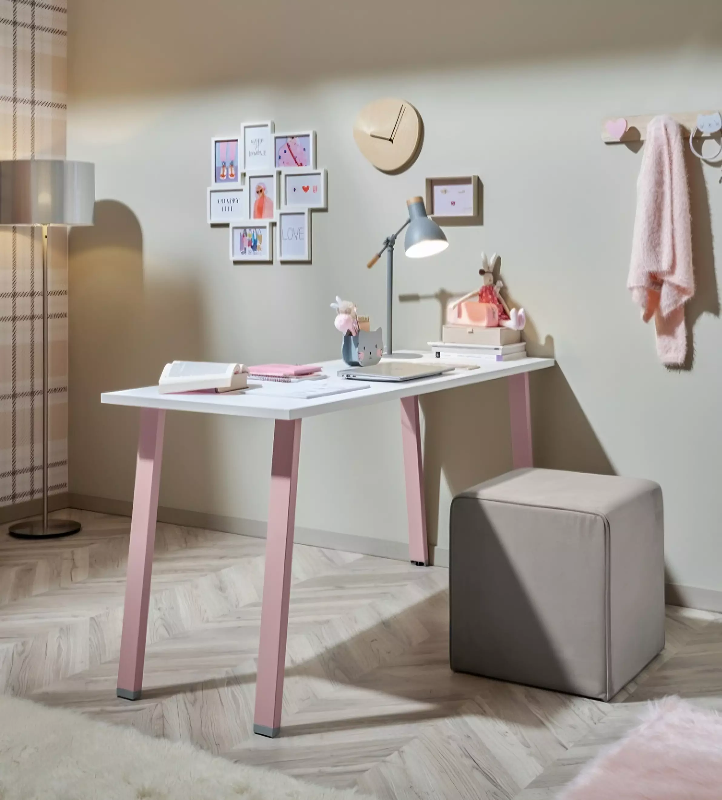 Scrivania camerette Moretti Compact, Bianco luce e Peonia laccato