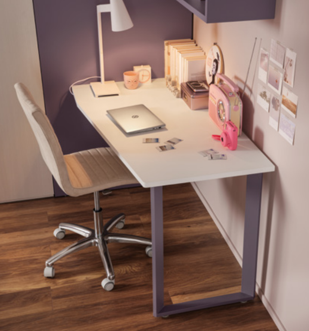 Scrivania camerette Moretti Compact, finitura Bianco e Mora laccato