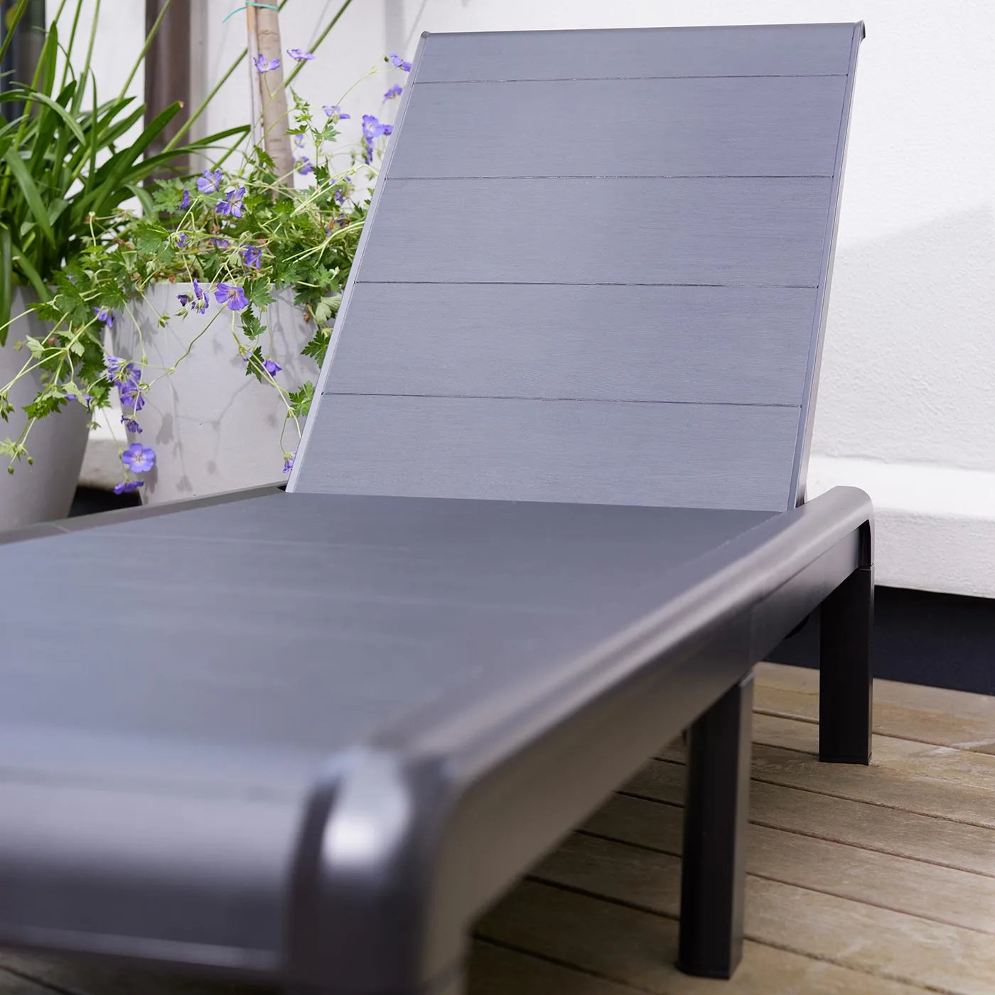 Sdraio con schienale reclinabile, 188x29x58 h cm, color Grafite