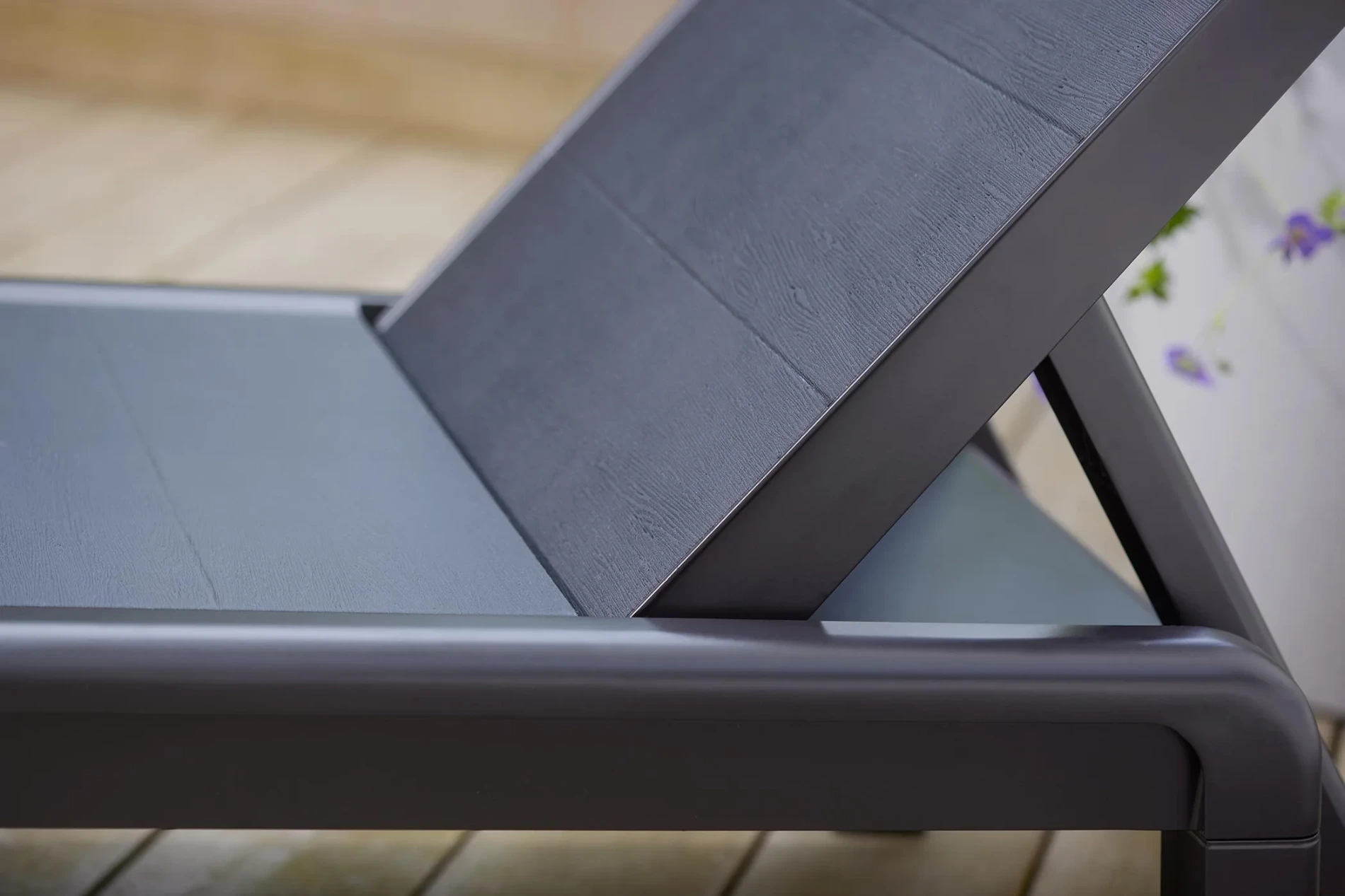 Sdraio con schienale reclinabile, 188x29x58 h cm, color Grafite