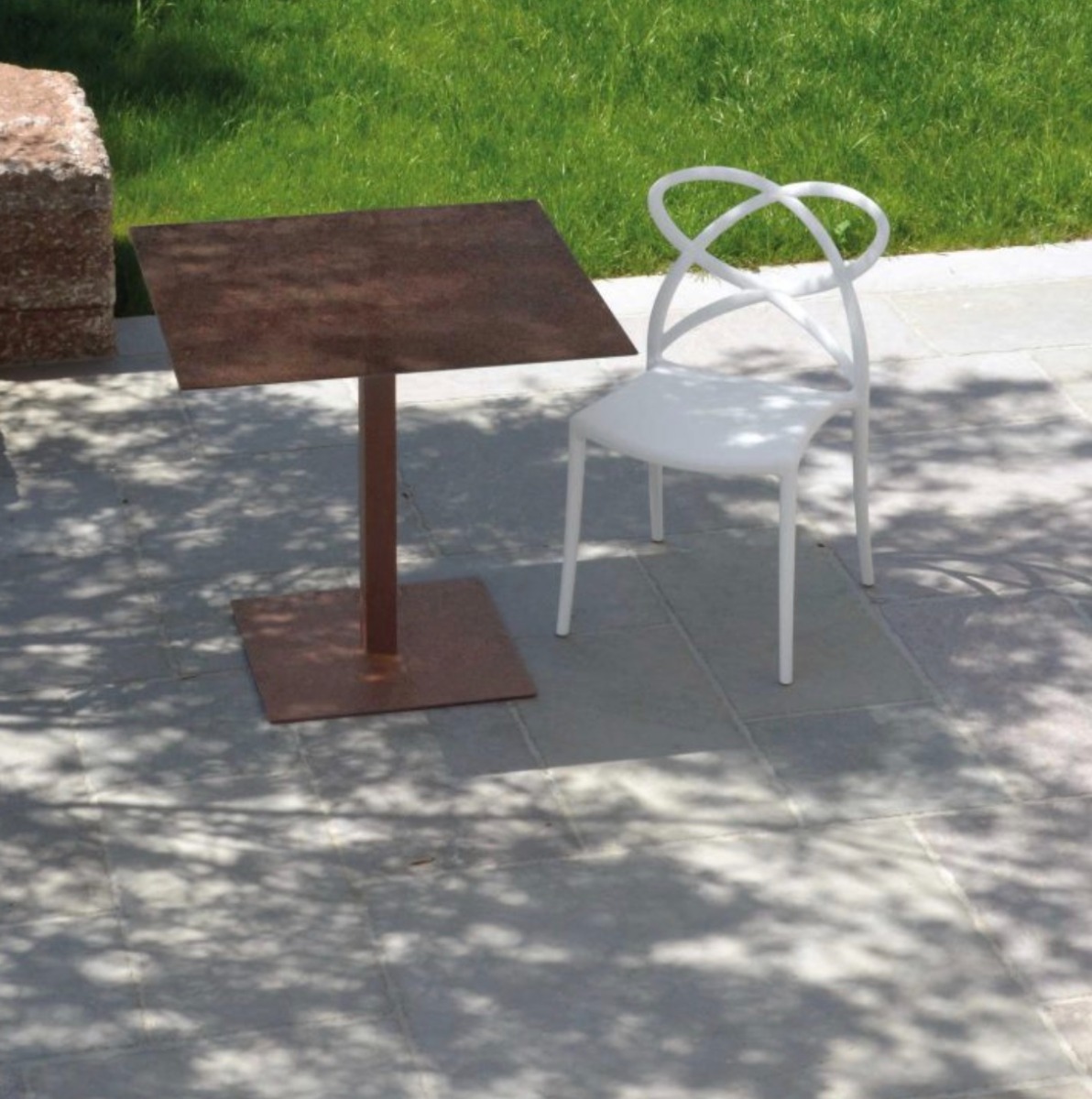 Sedia moderna e di design, bianco in offerta