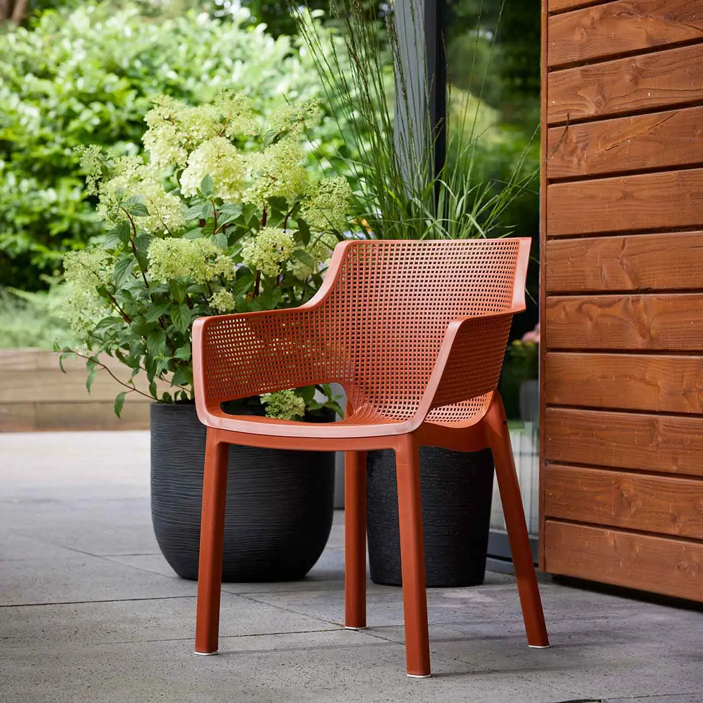 sedie colorate esterno