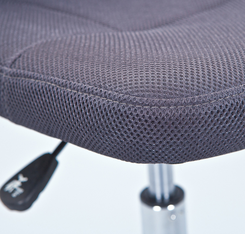 Sedia ufficio c/ruote, regolabile in altezza