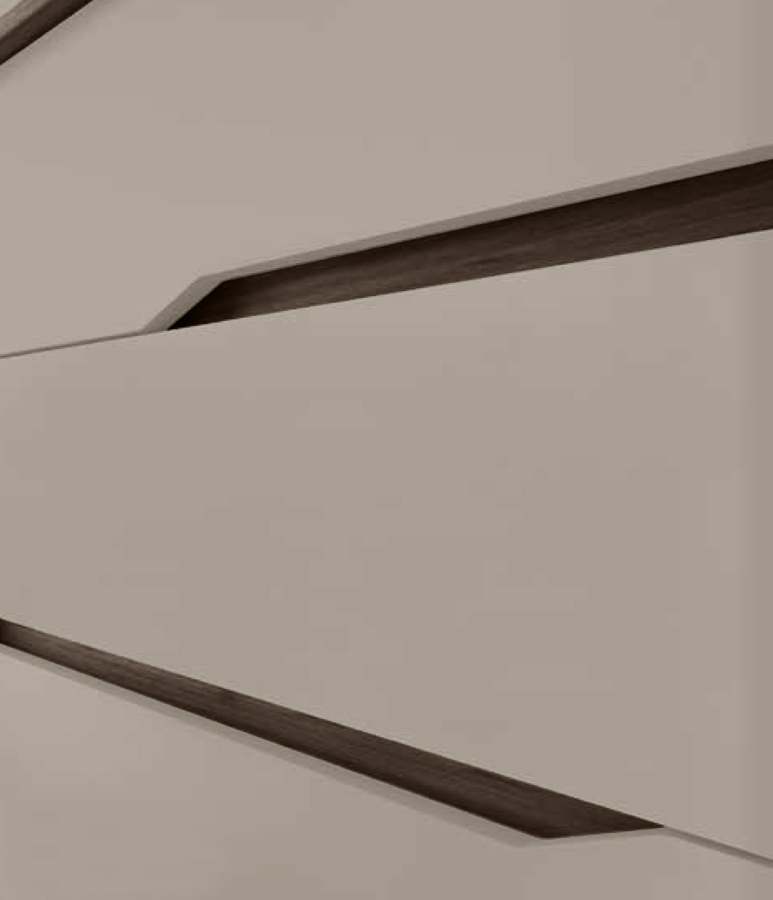 Comò con maniglie a gola, 3 cassetti, Noce moro e Grigio seta