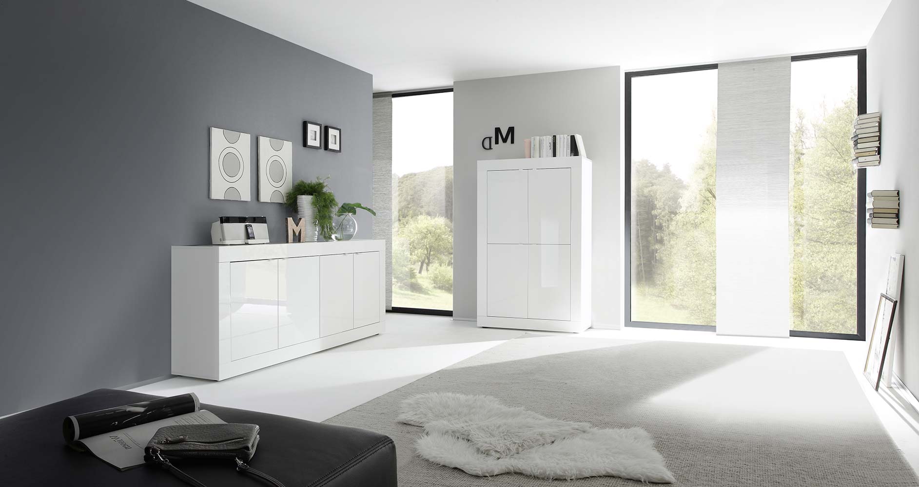 Credenza Moderna, Madia di Design, 4 ante Alta, finitura Bianco Lucido
