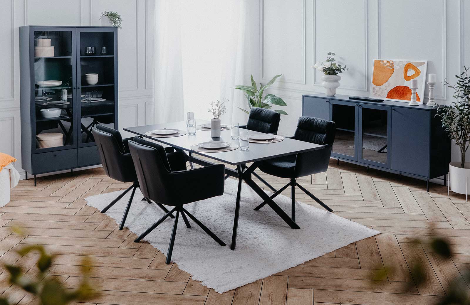 Elegante Vetrina a 2 ante finitura Blu scuro in offerta 