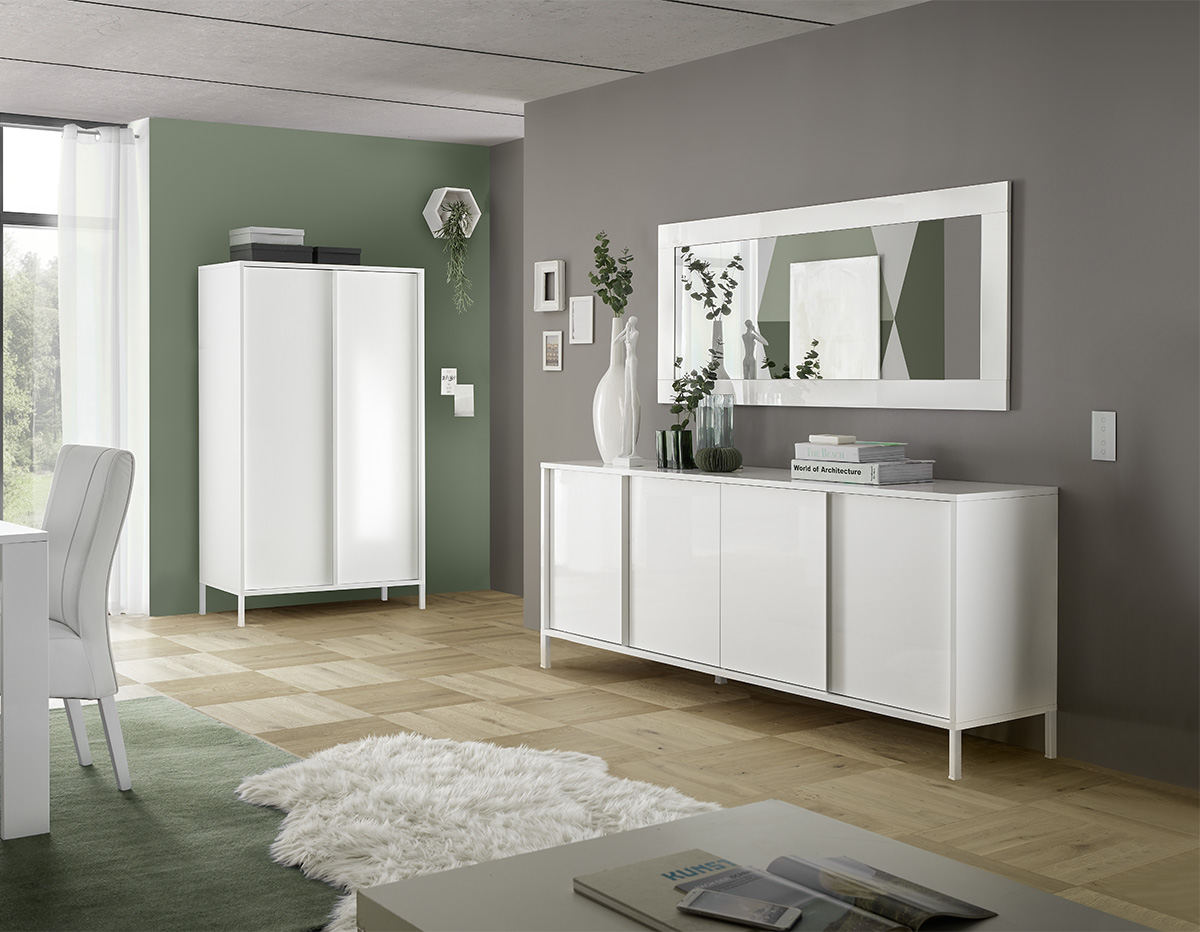 Sala da pranzo, bianca laccata lucida, composta da 2 madie