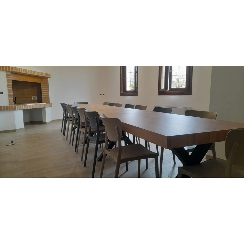 tavolo con allunghe 