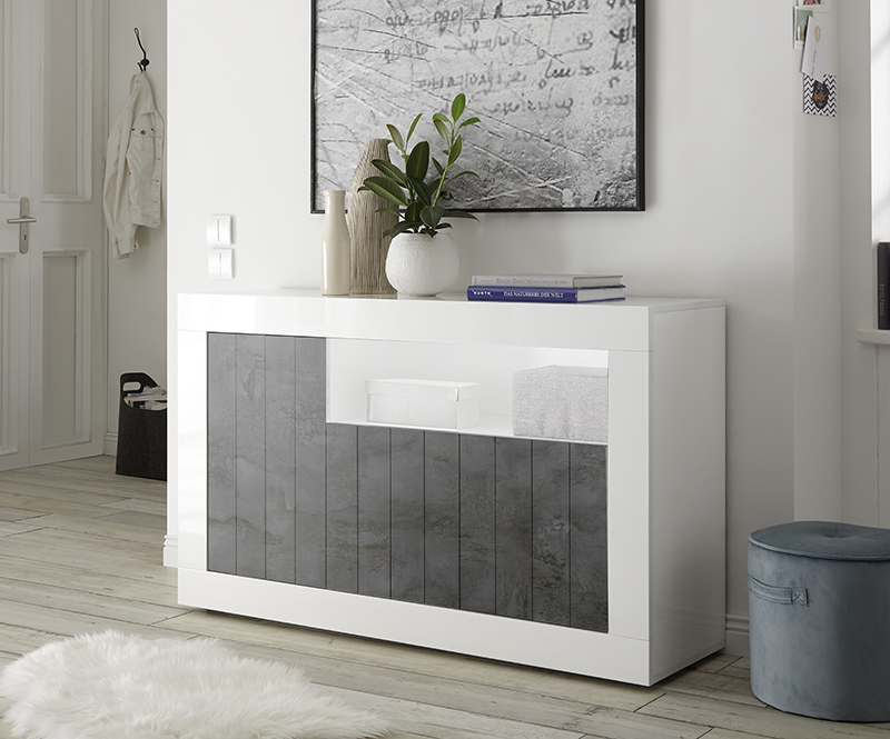 Madia moderna, 3 ante in finitura bianco lucido e ossido