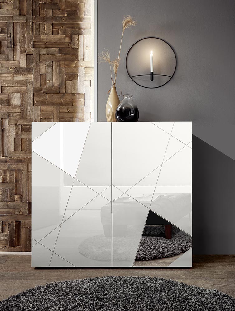 Soggiorno moderno completo  in finitura Bianco lucido con specchi