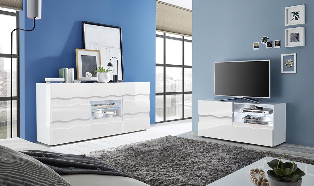 Sala moderna, composta da Madia e Porta TV Onda, Bianco Lucido