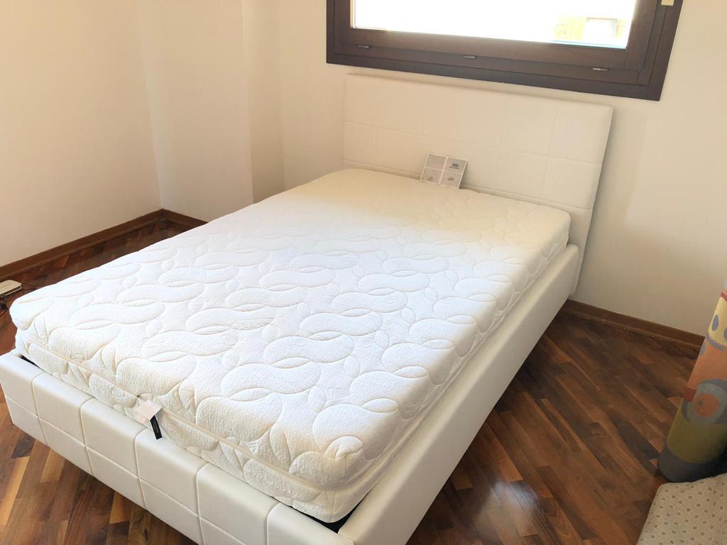 Letto Ecopelle Bianco Singolo serie Shock