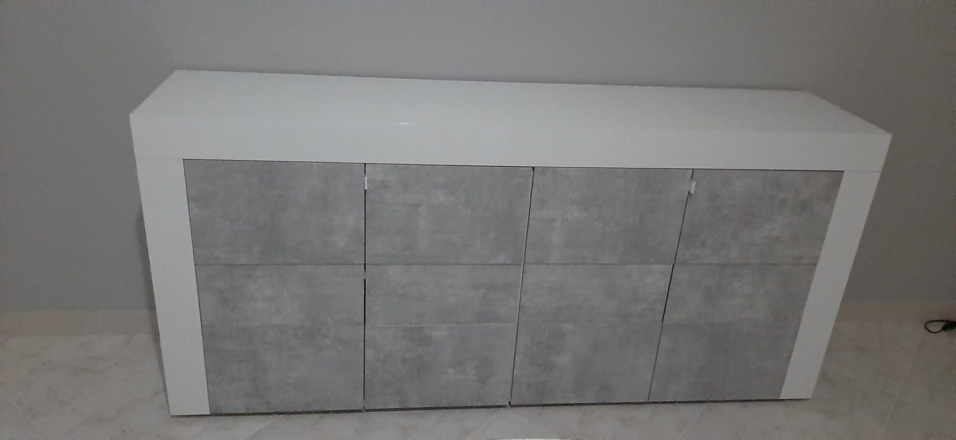  Madia di Design Bianco Lucido con ante Beton