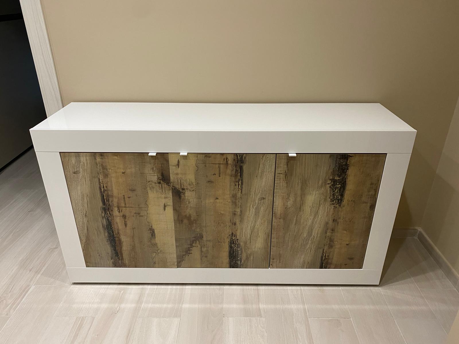 Madia moderna bianca con 3 ante pero