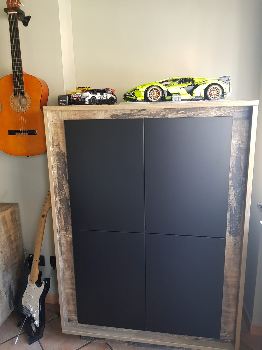 ACQUISTA ANCHE TU Madia Pedro di Design, 4 ante Alta, Moderna, finitura Pero e Nero