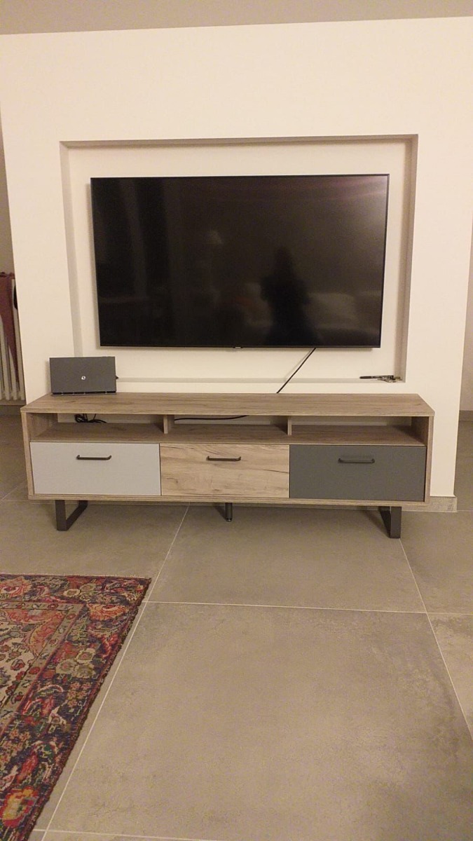 Moderno Mobile basso televisore Lappo con gambe in Metallo, 3 cassetti