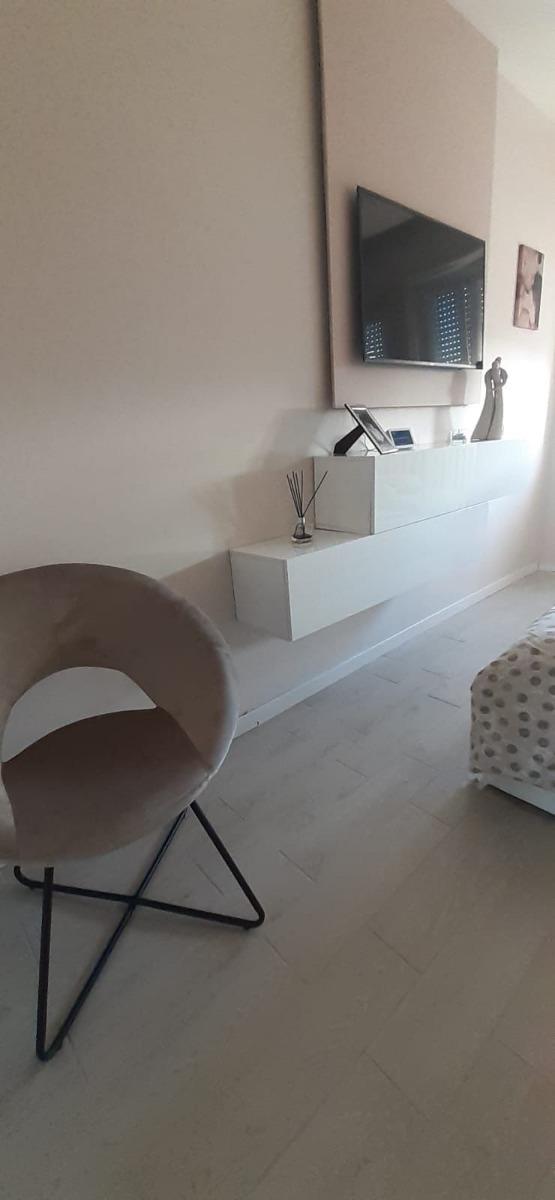 Convenienti 2 Ribalte sospese, bianco lucido, made in Italy