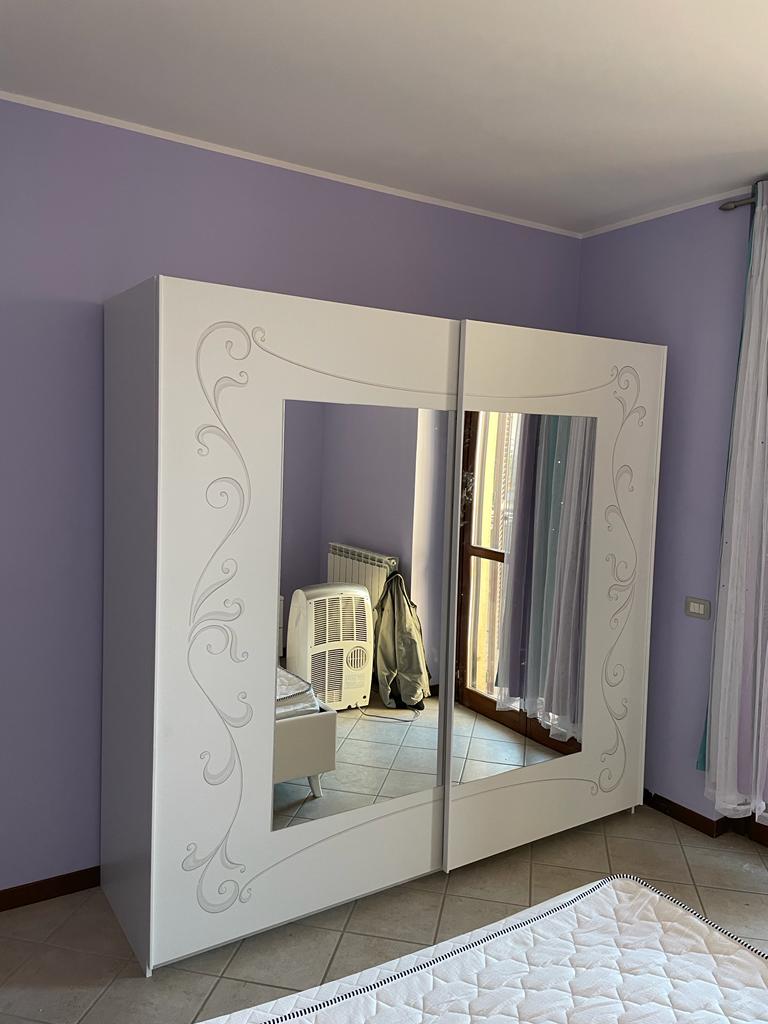 Offerta Armadio moderno bianco avatar con serigrafia floreale e 2 ante scorrevoli