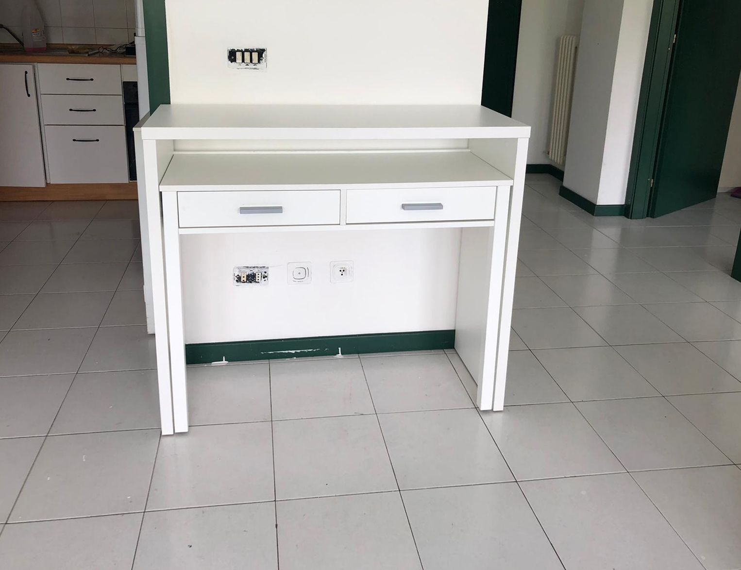 ACQUISTA ANCHE TU Consolle allungabile con 2 cassetti, finitura bianca