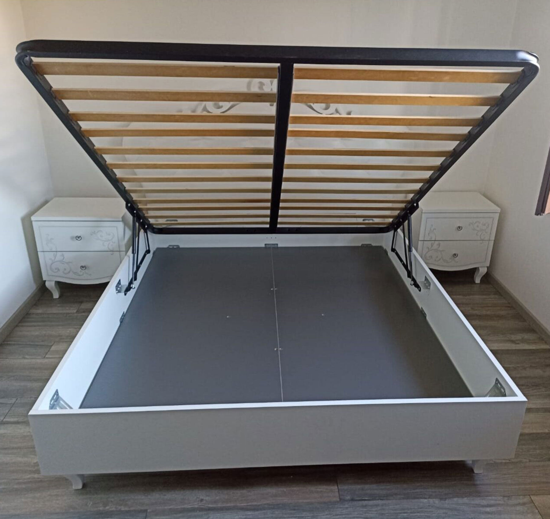 letto matrimoniale a cuori